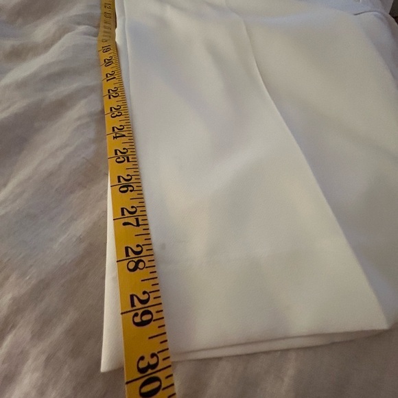 Women tuxedo suit ivory color with satin trim in perfect like new condition - Picture 7 of 15